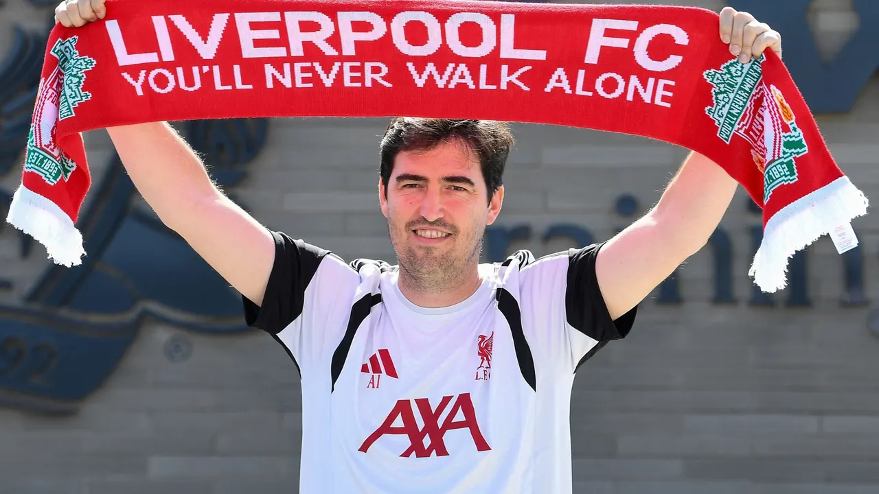 ليفربول يدخل سباق التعاقد مع نجم الدوري الإنجليزي بمساعدة المدرب إيراولا